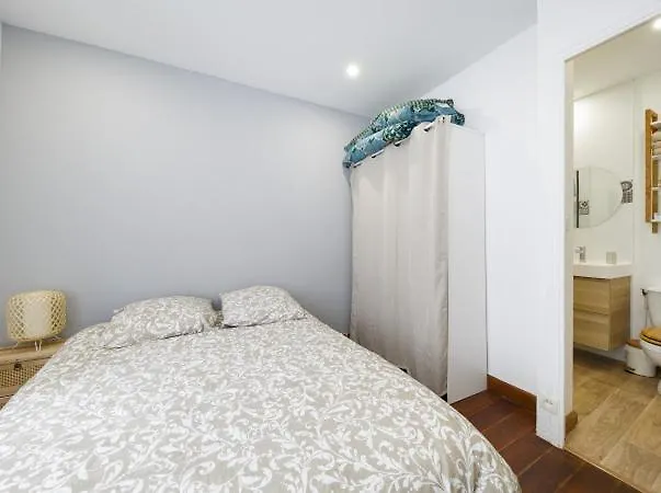 Appartement T2 situé au cœur du centre historique de Dinan 0*,